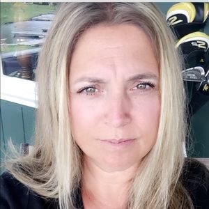 Meet your Posher, Meredyth